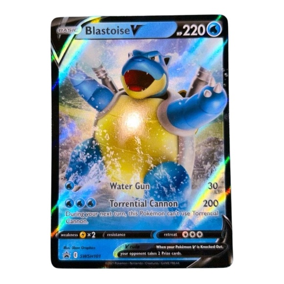 Blastoise V SWSH101 Rare Holographic Pokemon Card - Picture 1 of 3
